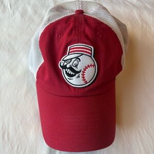 Nike Cincinnati Reds adjustable baseball cap featuring the vintage “Mr. Red Leg”